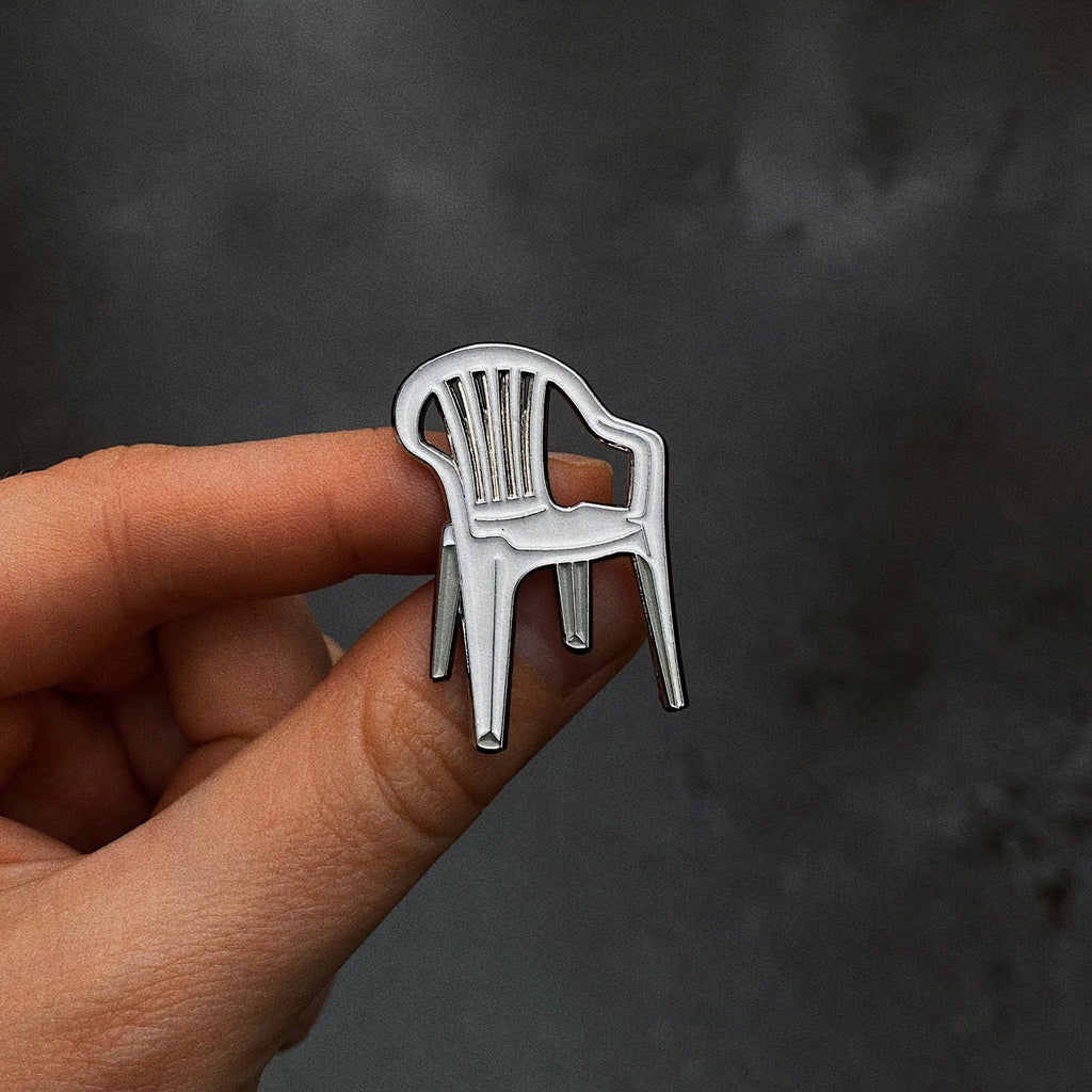 Enamel Pin "Plastic Chair"