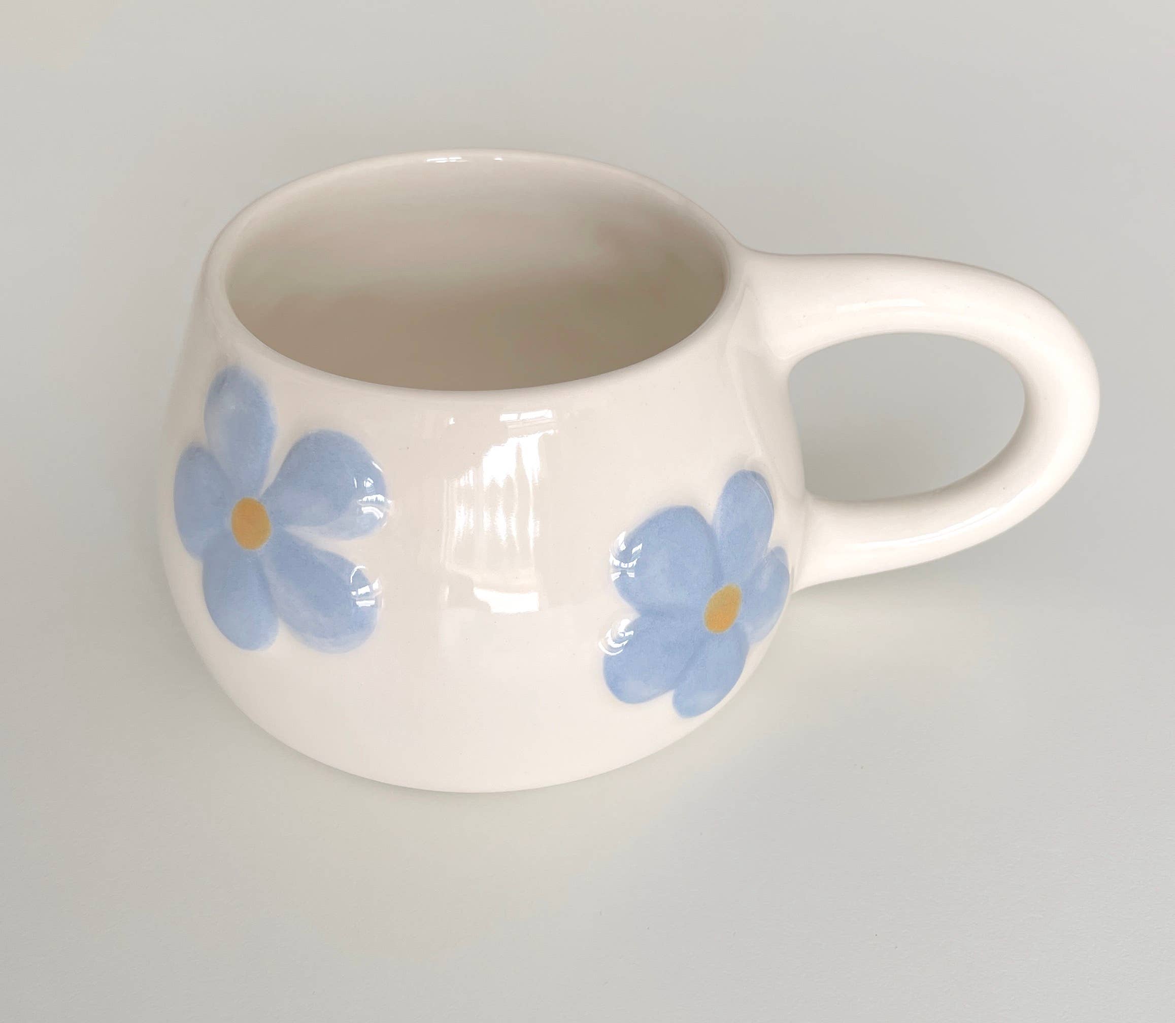 Blomma Mug – Handmade Ceramic Flower Cup (300 ml): Blue mug