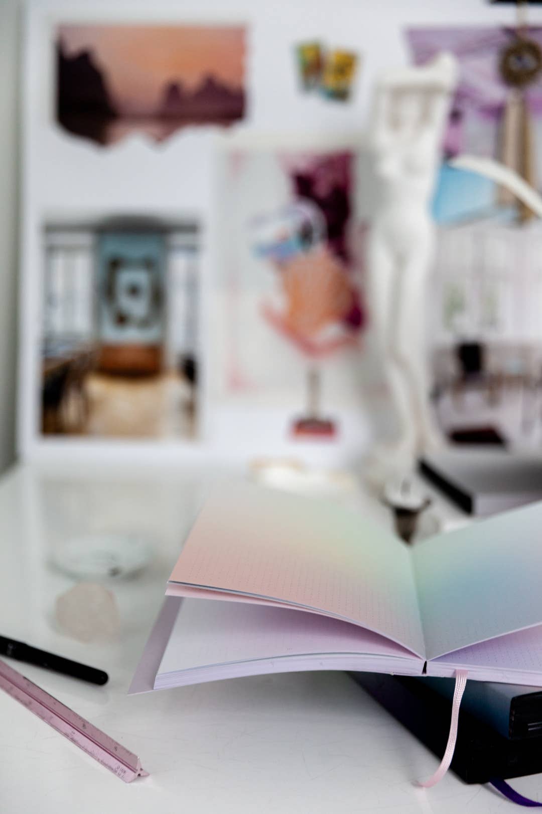 Aura A5 Notebook | UNICORN SLIM