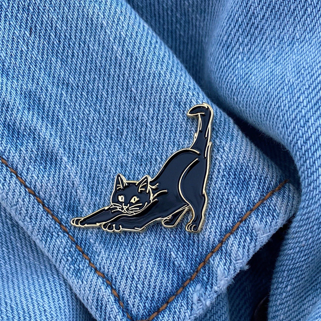 Enamel Pin "Stretching Cat"
