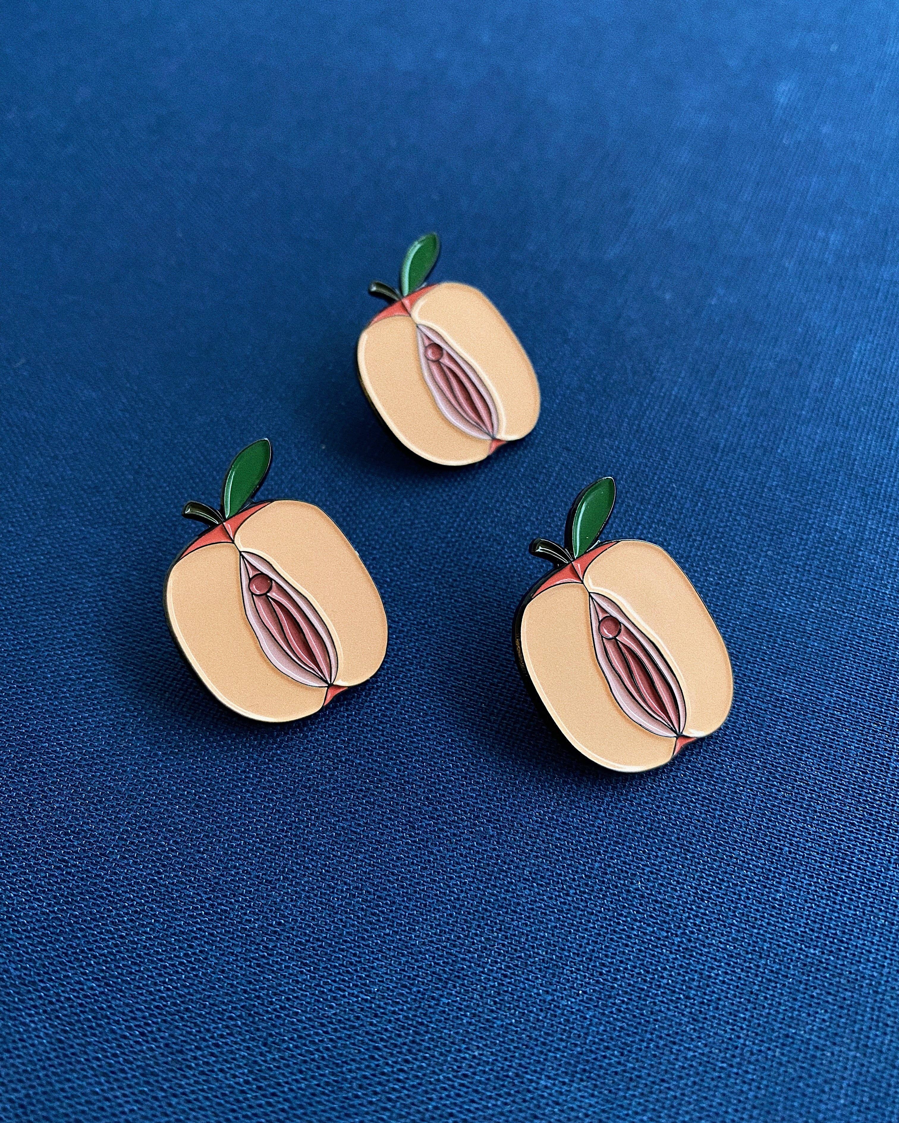 Enamel Pin "Apple"