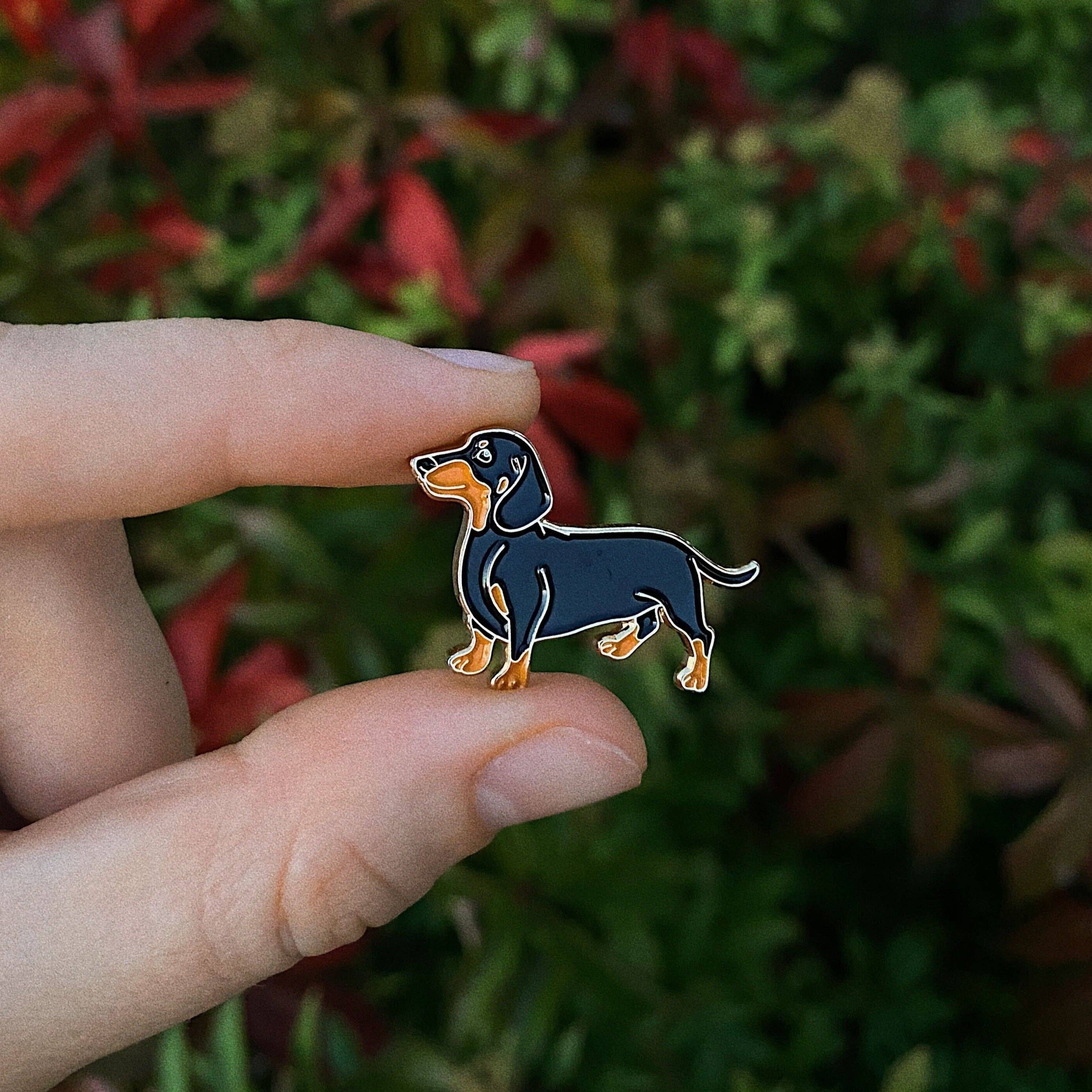 Enamel Pin "Dachshund"