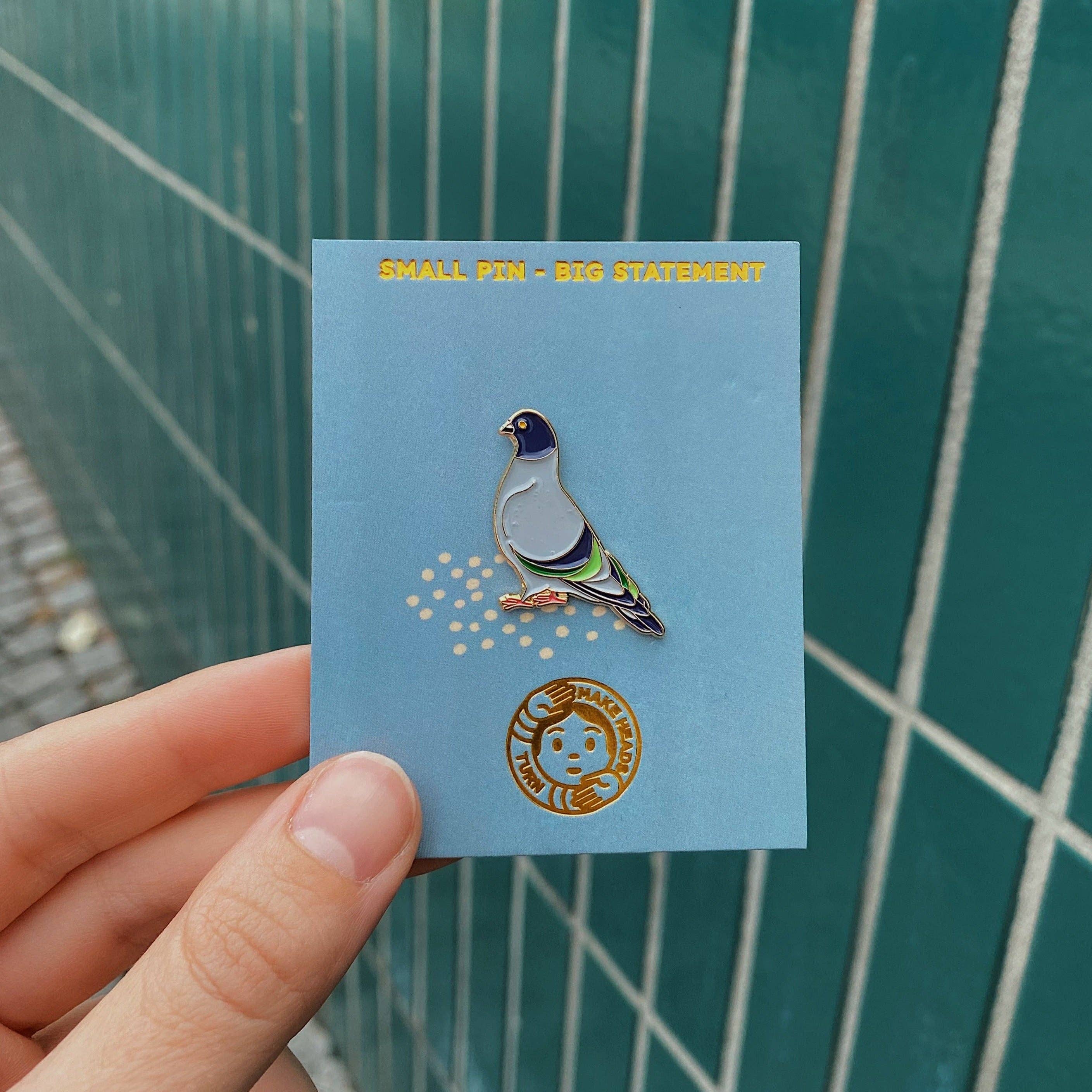 Enamel Pin "Pigeon"