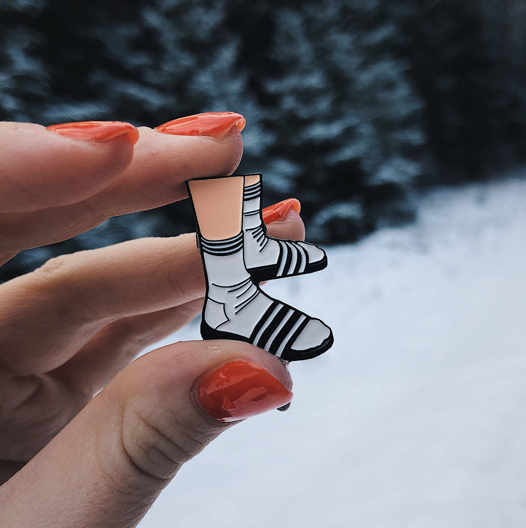 Enamel Pin "Socks & Slippers"