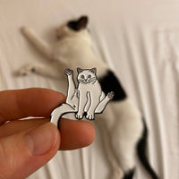 Enamel Pin "Sitting Cat"